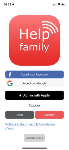Schermata iniziale di registrazione Help Fami.ly app con Facebook, Google, Id Apple, registrazione